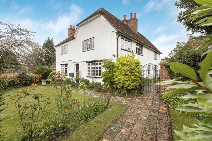 4 Bedroom Detached House For Sale In Long Wittenham, Abingdon, Oxfordshire, OX14