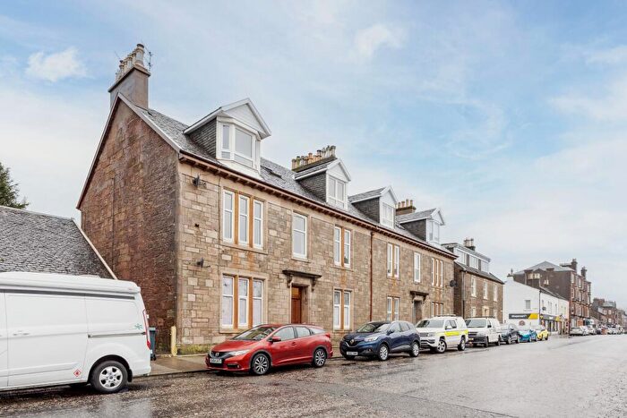 2 Bedroom House To Rent In West Princes Street, Helensburgh, Dunbartonshire, G84