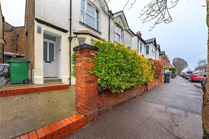 2 Bedroom Semi Detached House To Rent In St. Lukes Avenue, Maidstone, ME14