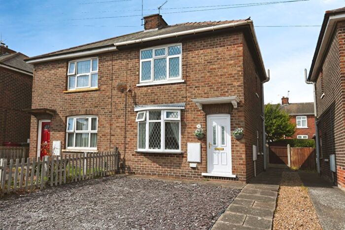 2 Bedroom Semi-Detached House For Sale In Eyre Avenue, Scunthorpe, DN16