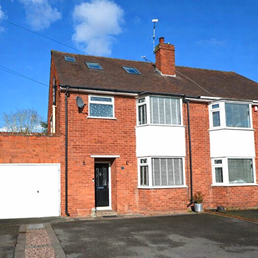 4 Bedroom Semi Detached House For Sale In Gregory Road, Stourbridge, DY8