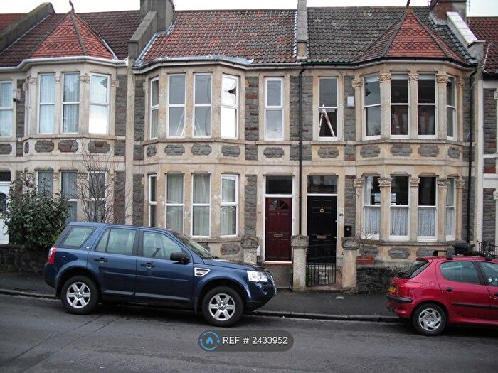 1 Bedroom Flat To Rent In Jubilee Road, Knowle, Bristol, BS4