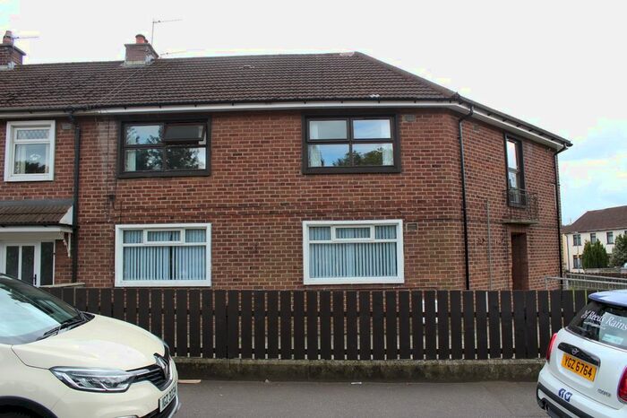1 Bedroom Flat To Rent In Ardcarn Way, Belfast, County Antrim, BT5
