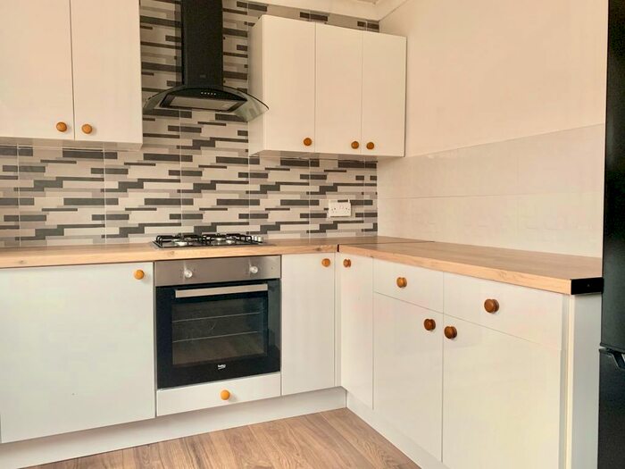 2 Bedroom End Of Terrace House To Rent In Anslow Avenue, Beeston, NG9