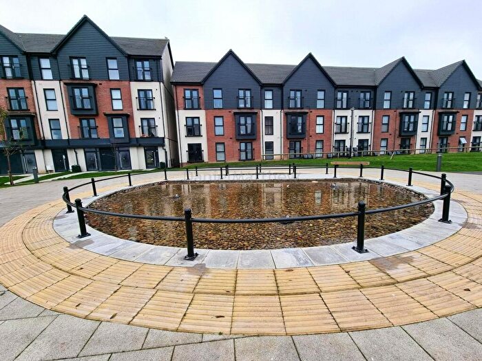 2 Bedroom Flat For Sale In Ffordd Penrhyn, Barry., CF62