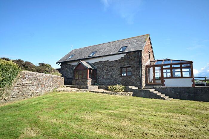 3 Bedroom Property To Rent In Blegberry Farm, Hartland, Bideford, EX39