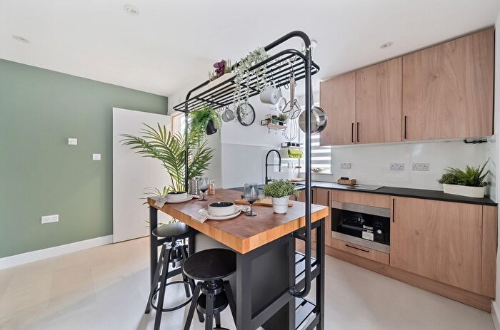 1 Bedroom Property To Rent In Wellington Road, Croydon, CR0