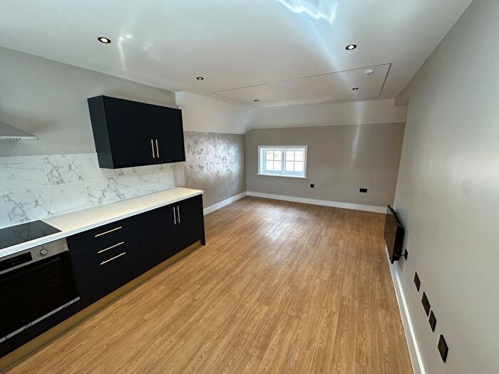2 Bedroom Apartment To Rent In Market Square, Winslow, MK18