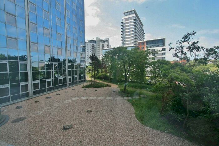 2 Bedroom Flat To Rent In Churchill Place, Churchill Way, Basingstoke, RG21