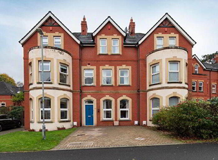 4 Bedroom TownHouse For Sale In Fortwilliam Demesne, Belfast, BT15