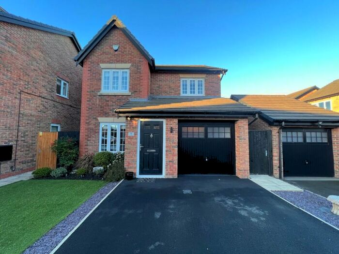 3 Bedroom Detached House To Rent In Carr View Close, Tarleton, PR4