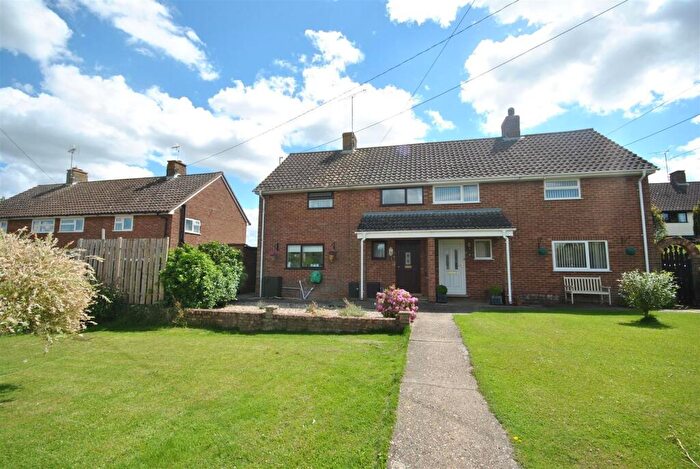3 Bedroom Semi-Detached House To Rent In Tutelina Rise, Great Whelnetham, IP30