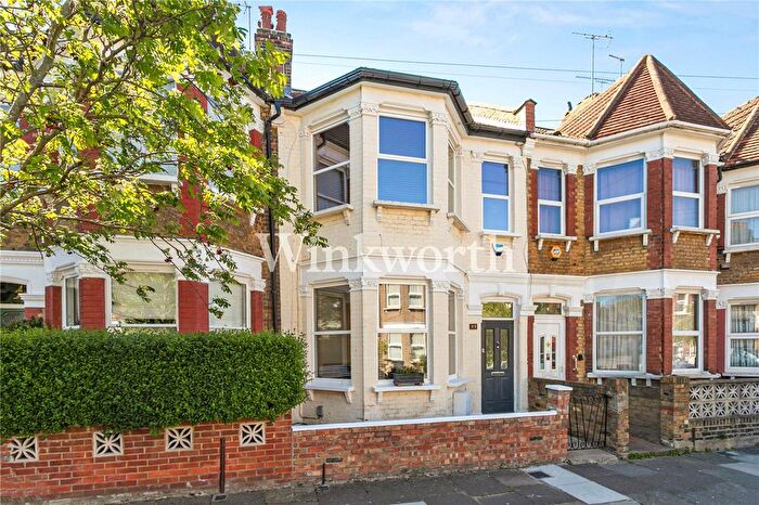 3 Bedroom Terraced House For Sale In Belmont Avenue, London, N17