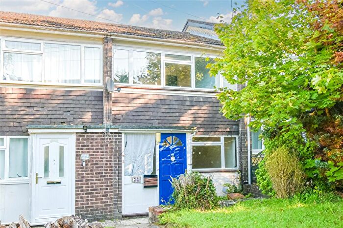 2 Bedroom Terraced House For Sale In Falkland Garth, Newbury, Berkshire, RG14
