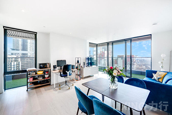 2 Bedroom Apartment To Rent In Wards Place, Canary Wharf, E14