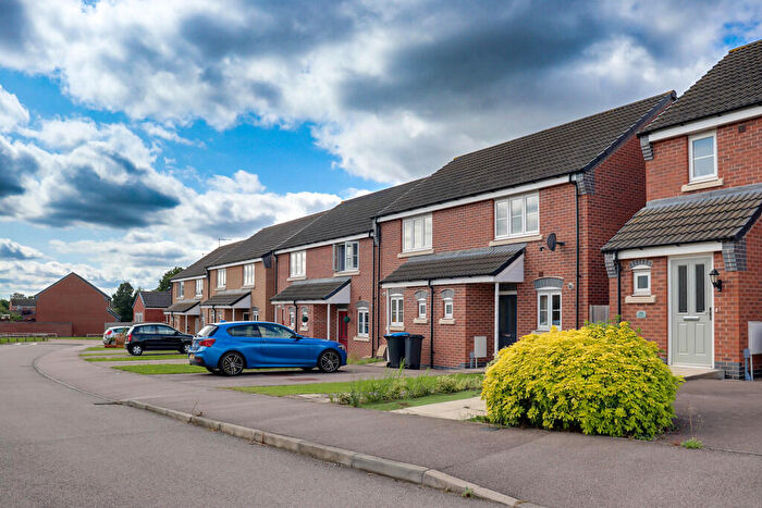 2 Bedroom Semi-Detached House To Rent In Kinross Way, Hinckley, LE10