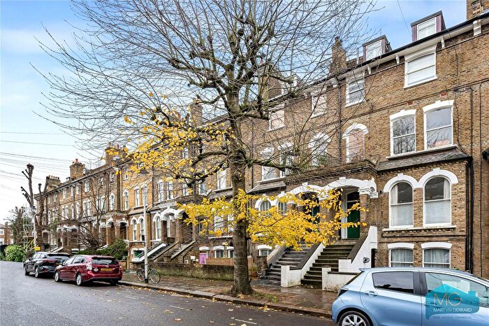 2 Bedroom Flat For Sale In Ospringe Road, Kentish Town, London, NW5