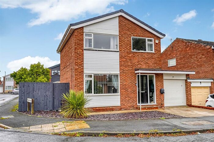 3 Bedroom Detached House For Sale In Kielder Drive, Darlington, DL1