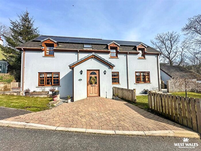 4 Bedroom Detached House For Sale In Mill Lane, Narberth, SA67