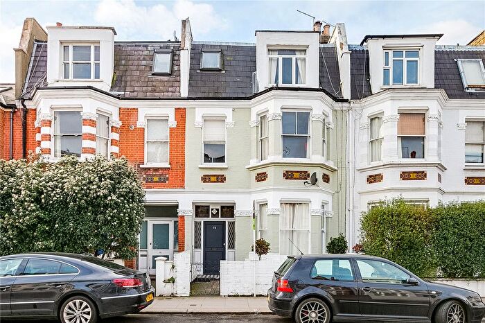 1 Bedroom Flat To Rent In Munster Road, London, SW6