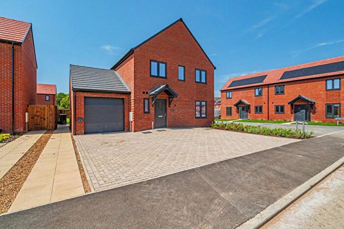 4 Bedroom Detached House For Sale In Peacock Drive, Bradwell, Great Yarmouth, NR31
