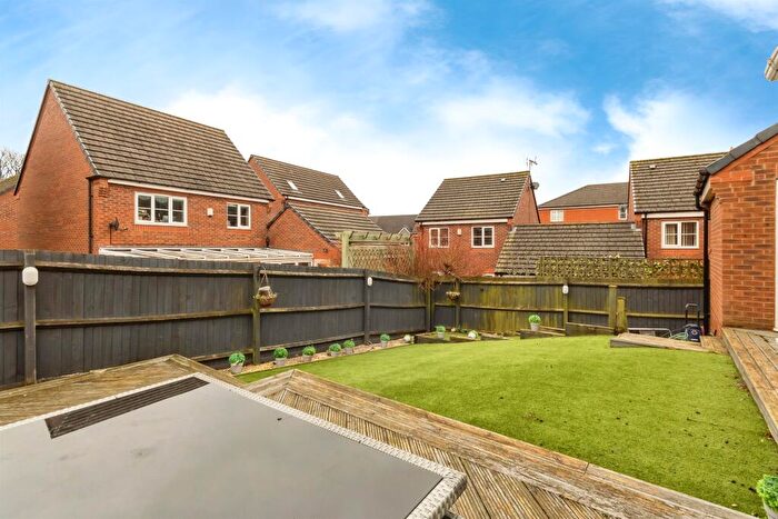 5 Bedroom Detached House For Sale In Bailey Drive, Nottingham, NG3
