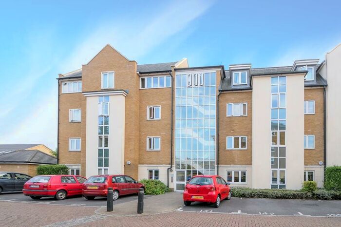 3 Bedroom Apartment To Rent In Reliance Way, East Oxford, OX4