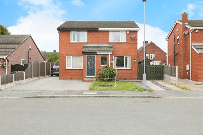 2 Bedroom Semi-Detached House For Sale In Hunters Way, Dinnington, Sheffield, S25