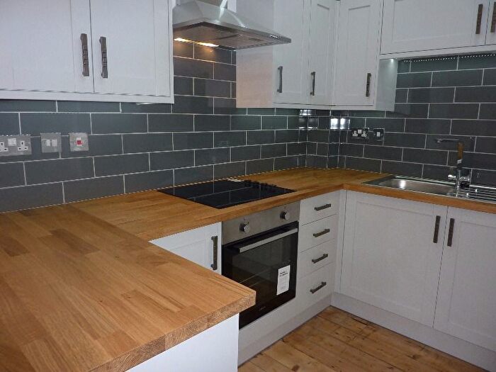 1 Bedroom Flat To Rent In Rannoch Street, Cathcart, Glasgow, G44