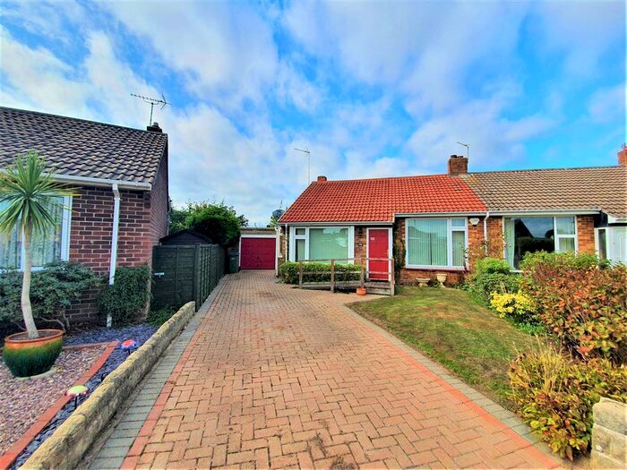 2 Bedroom Bungalow To Rent In Shenley Close, Fareham, PO15