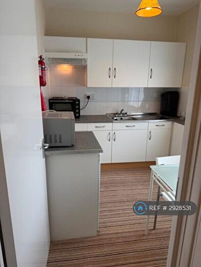 1 Bedroom Flat To Rent In St Margaret's Drive, Chesterfield, S40
