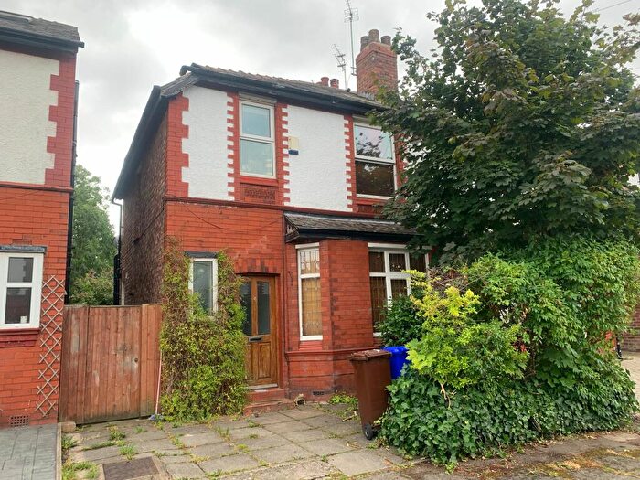 3 Bedroom Semi-Detached House To Rent In Baldock Road, East Didsbury, Manchester, M20