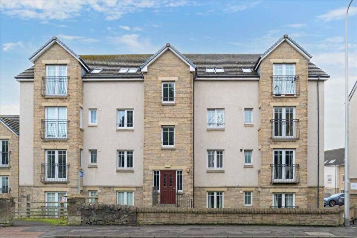 2 Bedroom Apartment For Sale In Croft An Righ, Inverkeithing, KY11