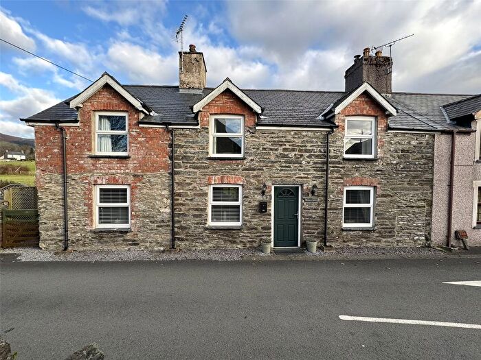 5 Bedroom Semi-Detached House For Sale In Pennal, Machynlleth, Gwynedd, SY20