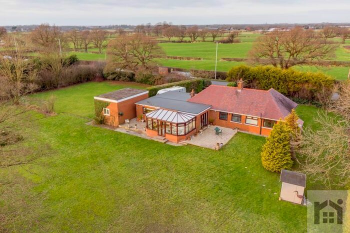 4 Bedroom Detached Bungalow For Sale In Southport Road, Eccleston PR7