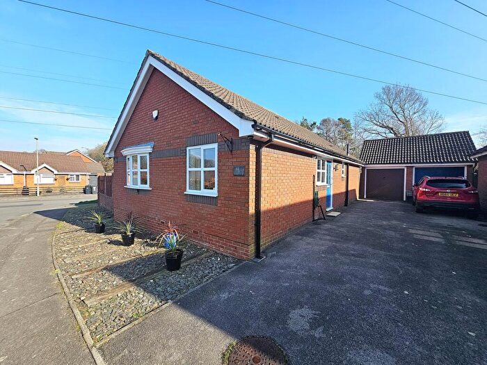 3 Bedroom Detached Bungalow For Sale In Bridle Close, Upton, Poole, BH16