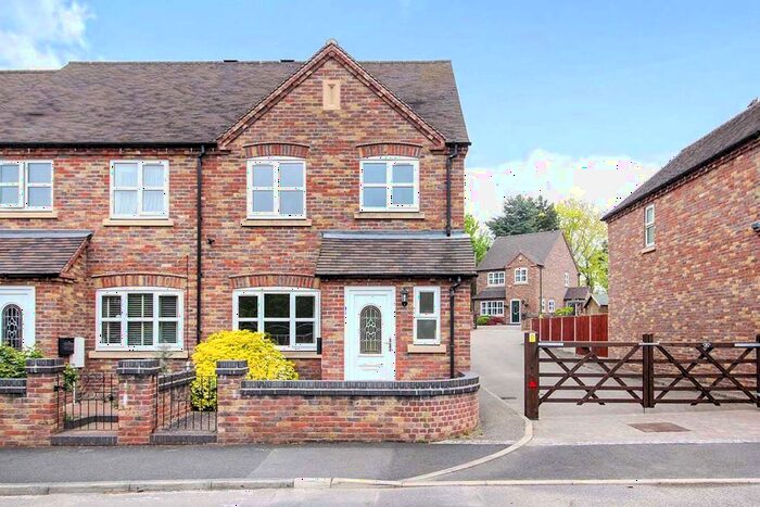 3 Bedroom End Of Terrace House To Rent In Queen Street, Madeley, Telford, Shropshire, TF7