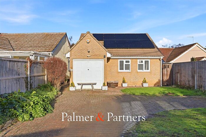 3 Bedroom Bungalow For Sale In Frinton Road, Thorpe-le-Soken, Clacton-on-Sea, Essex, CO16