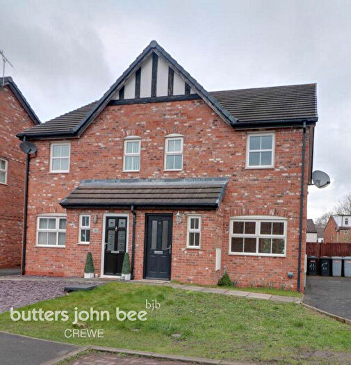 3 Bedroom Semi-Detached House To Rent In Farrier Court, Crewe, CW1
