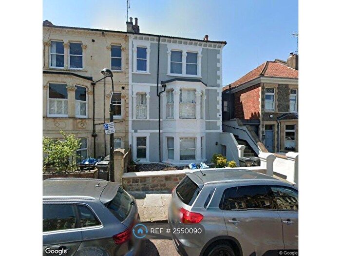 2 Bedroom Flat To Rent In Montrose Avenue, Bristol, BS6