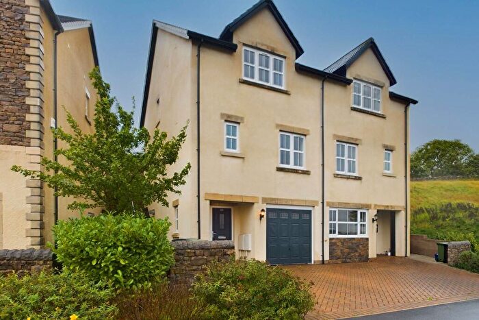 3 Bedroom Semi-Detached House To Rent In Kendal Parks Road, Kendal, Cumbria, LA9