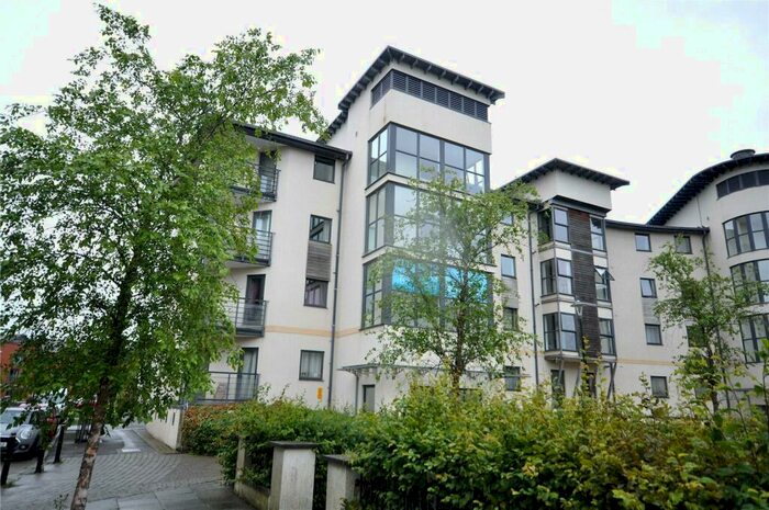 1 Bedroom Apartment To Rent In Seacole Crescent, Swindon, Wiltshire, SN1