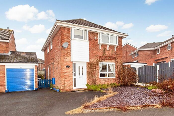 4 Bedroom Detached House For Sale In Elkstone Road, Chesterfield, S40