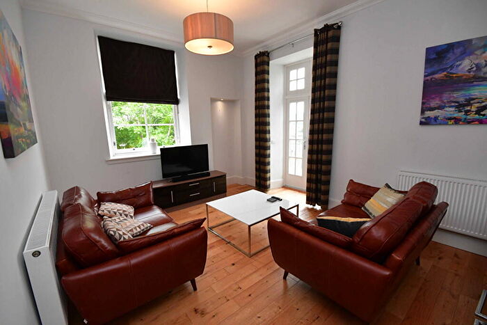 2 Bedroom Flat To Rent In Ardconnel Street, Inverness, IV2
