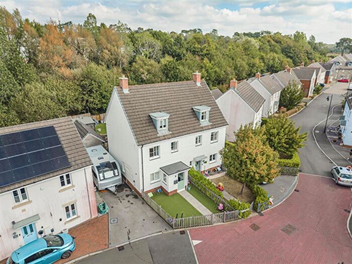 5 Bedroom Town House For Sale In Maes Y Cadno, Coity, Bridgend, CF35