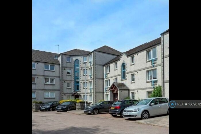 2 Bedroom Flat To Rent In Ferryhill Gardens, Aberdeen, AB11