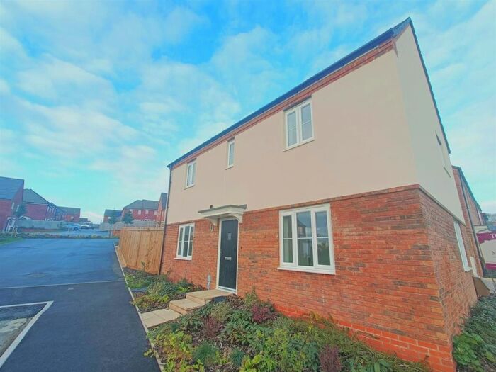 3 Bedroom Detached House To Rent In Crompton Road, Asfordby Hill, Melton Mowbray, LE14