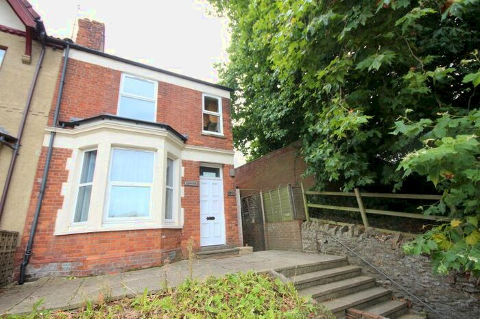 2 Bedroom Flat To Rent In Sherborne Road, Yeovil, BA21