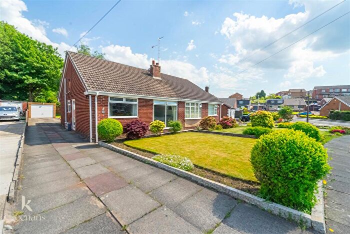 2 Bedroom Semi-Detached Bungalow For Sale In Dow Fold, Bury, BL8