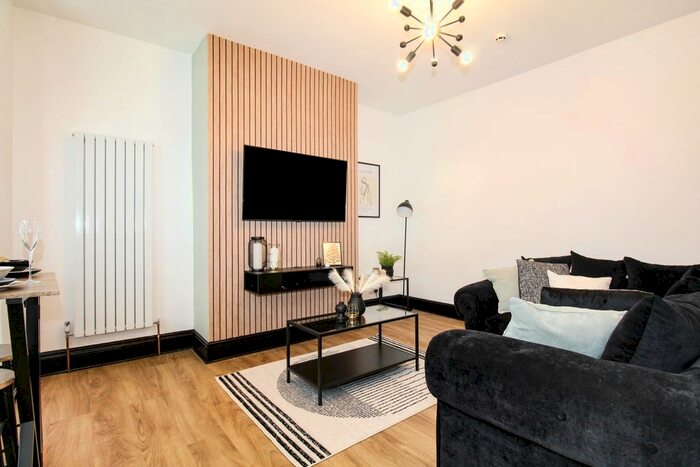 4 Bedroom Terraced House To Rent In Grimthorpe Place, Headingley, Leeds, LS6